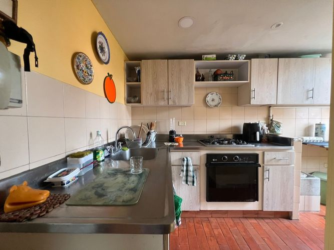 Apartamento de 2 alcobas en arriendo en El Poblado, Medellín, 79 m² · foto 4 de 14