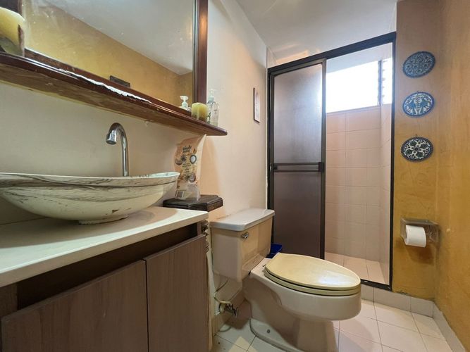Apartamento de 2 alcobas en arriendo en El Poblado, Medellín, 79 m² · foto 14 de 14