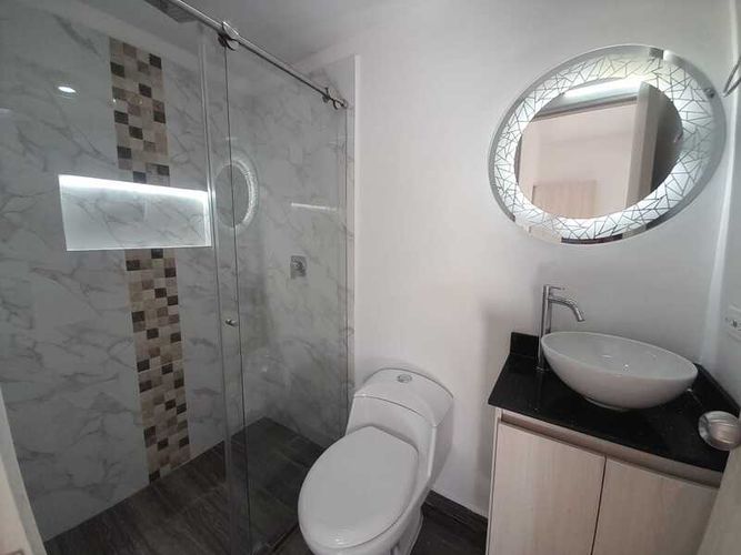 Apartamento de 2 alcobas en venta en Barro Blanco, Rionegro, 56 m² · foto 6 de 9