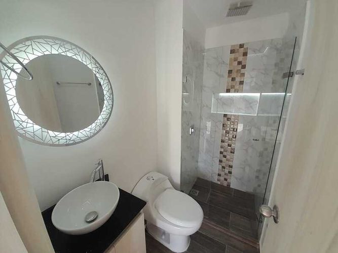 Apartamento de 2 alcobas en venta en Barro Blanco, Rionegro, 56 m² · foto 7 de 9