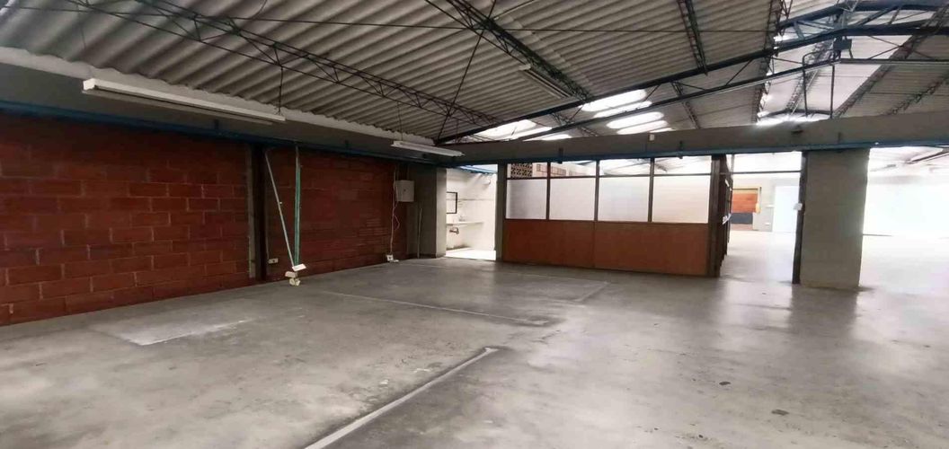 Local en arriendo en El Centro, Manizales, 289 m² · foto 13 de 15