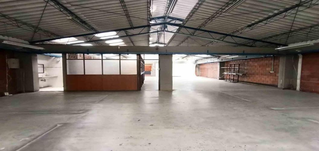 Local en arriendo en El Centro, Manizales, 289 m² · foto 15 de 15