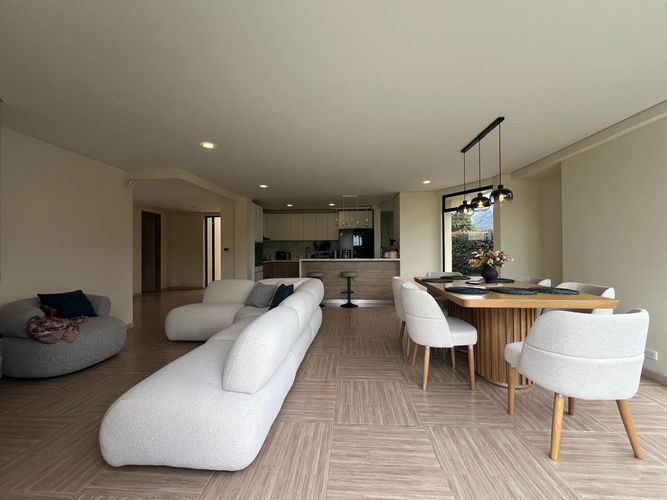 Casa de 4 alcobas en venta en Tiquiza, Chía, 185 m² · foto 9 de 23