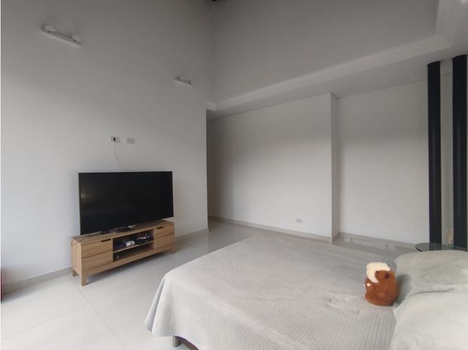 Casa de 4 alcobas en venta en Escobero, Envigado, 345 m² · foto 11 de 24
