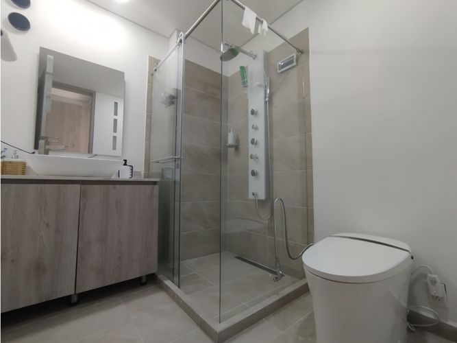 Casa de 4 alcobas en venta en Escobero, Envigado, 345 m² · foto 22 de 24