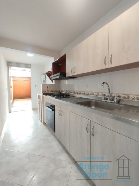 Apartamento en venta en Castropol, Medellín 5