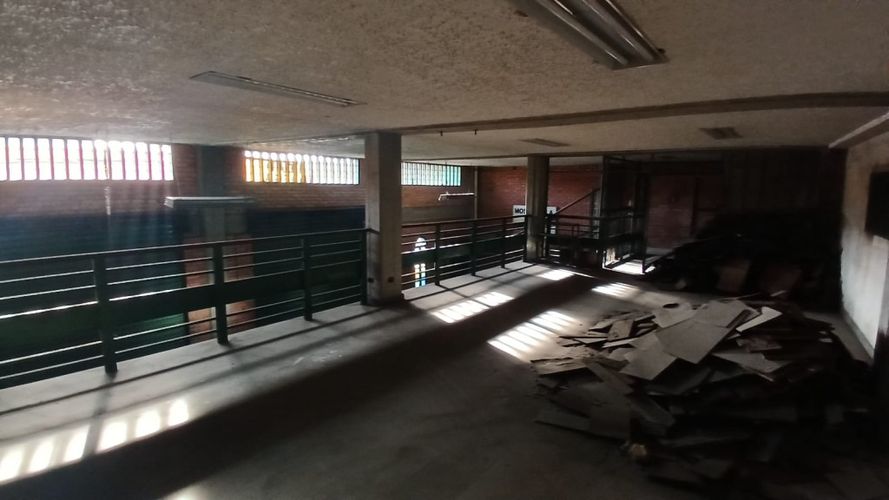 Bodega en venta en Popular, Cali, 400 m² · foto 8 de 18