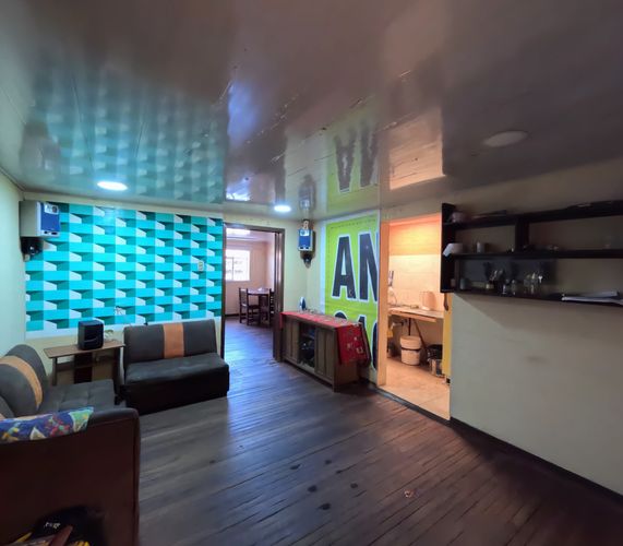 Casa de 9 alcobas en venta en Las Ferias, Bogotá, 276 m² · foto 13 de 24
