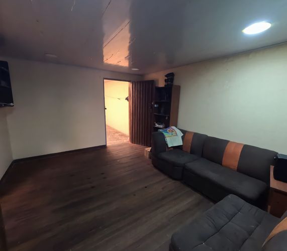Casa de 9 alcobas en venta en Las Ferias, Bogotá, 276 m² · foto 18 de 24