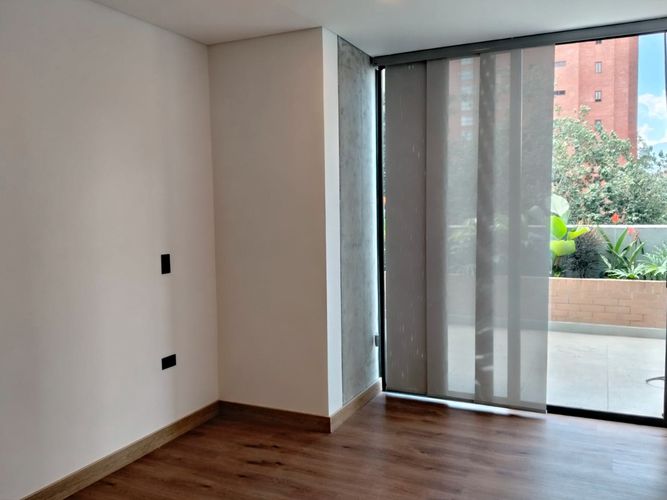 Apartamento de 3 alcobas en venta en El Poblado, Medellín, 133 m² · foto 17 de 19
