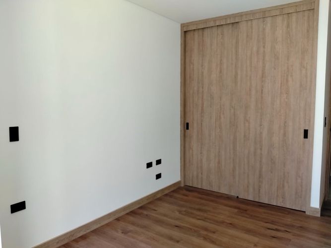 Apartamento de 3 alcobas en venta en El Poblado, Medellín, 133 m² · foto 15 de 19
