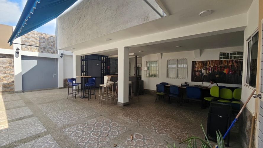 Casa de 5 alcobas en arriendo en Paraiso, Barranquilla, 458 m² · foto 2 de 18
