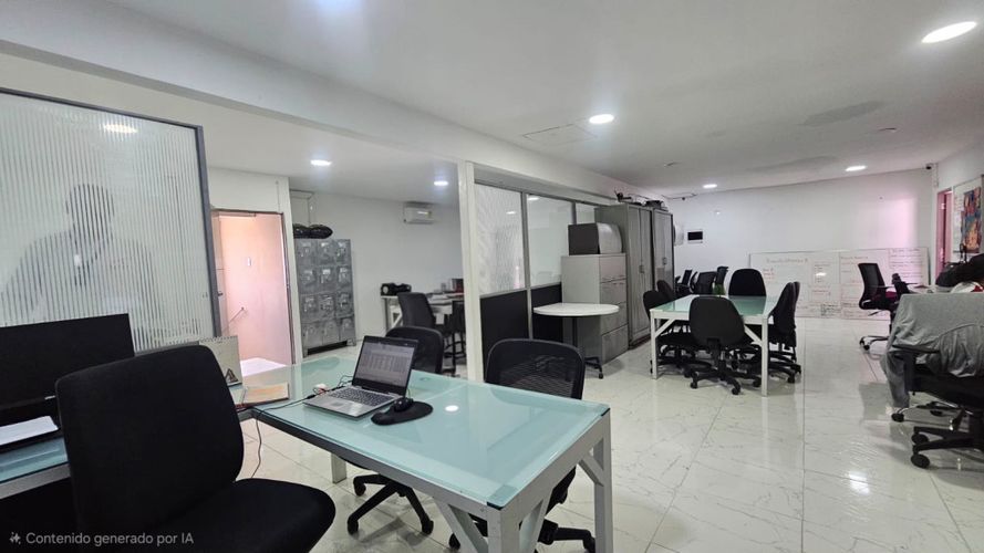 Casa de 5 alcobas en arriendo en Paraiso, Barranquilla, 458 m² · foto 5 de 18