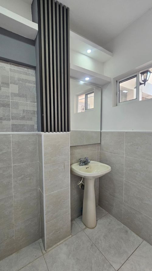 Casa de 5 alcobas en arriendo en Paraiso, Barranquilla, 458 m² · foto 16 de 18