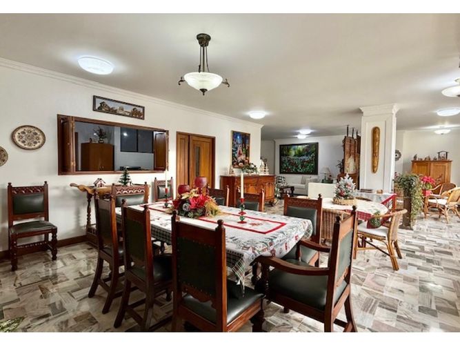 Apartamento de 3 alcobas en venta en Santa Teresita, Cali, 293 m² · foto 11 de 24