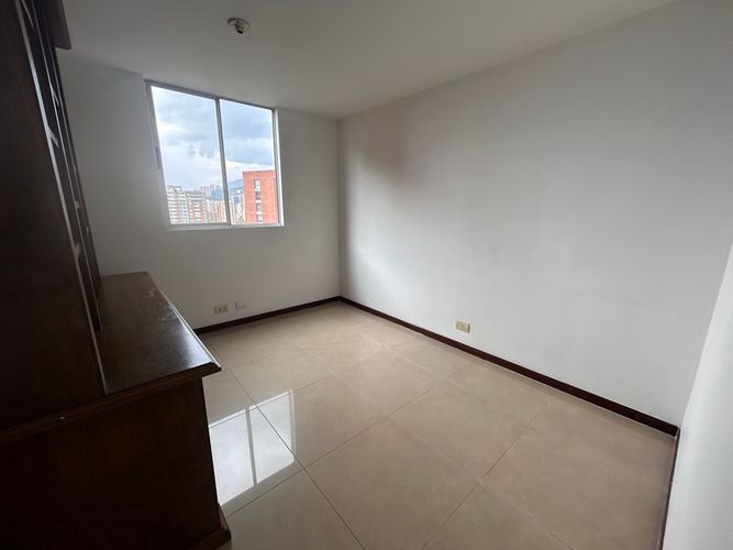 Apartamento de 3 alcobas en arriendo en Santa Fe, Medellín, 140 m² · foto 6 de 18