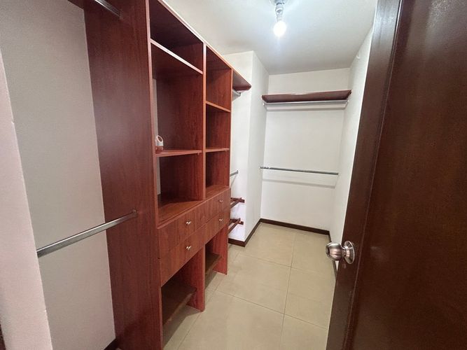 Apartamento de 3 alcobas en arriendo en Santa Fe, Medellín, 140 m² · foto 11 de 18