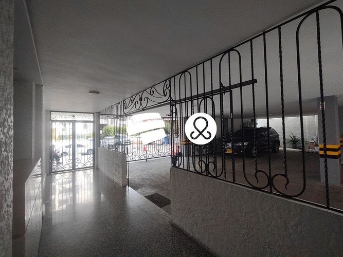 Apartamento de 3 alcobas en venta en Andalucia, Barranquilla, 190 m² · foto 3 de 21