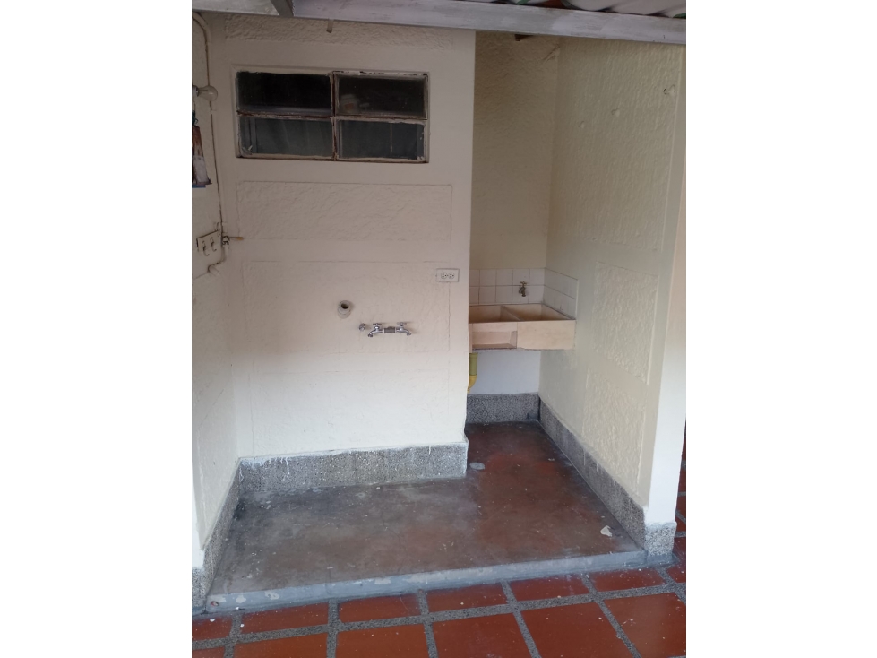 Apartamento en venta en Gerona, Medellín · foto 13 de 15