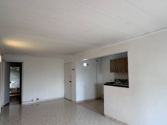 Apartamento de 3 alcobas en arriendo en Los Naranjos, Medellín, 65 m² · foto 8 de 17