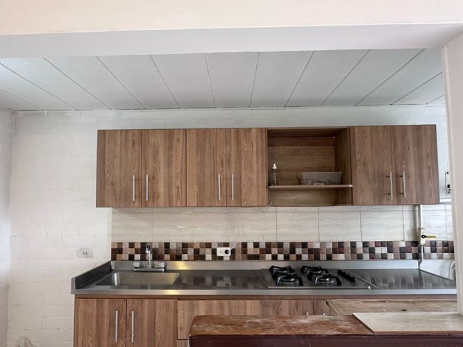 Apartamento de 3 alcobas en arriendo en Los Naranjos, Medellín, 65 m² · foto 3 de 17