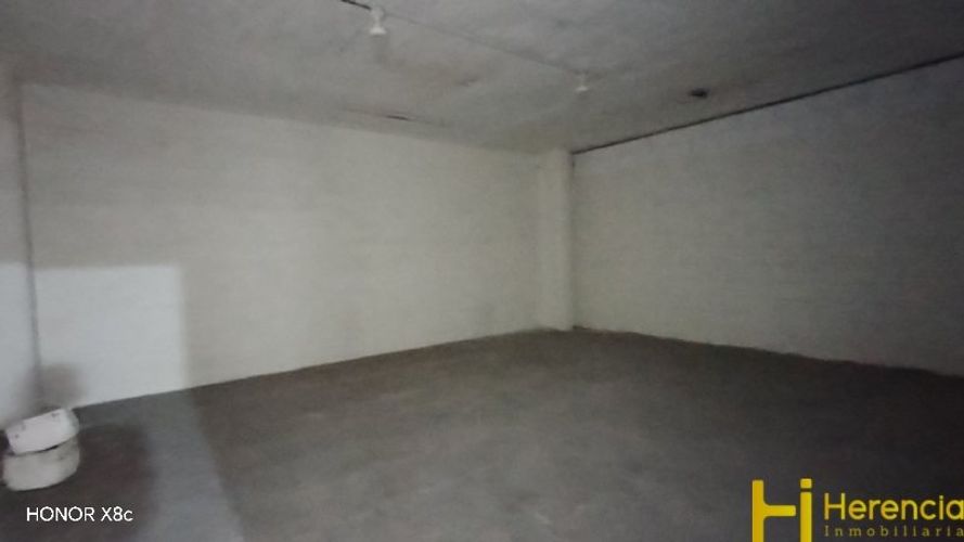 Bodega en arriendo en Trinidad, Medellín, 450 m² · foto 6 de 24