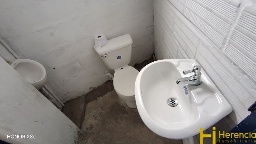 Bodega en arriendo en Trinidad, Medellín, 450 m² · foto 17 de 24