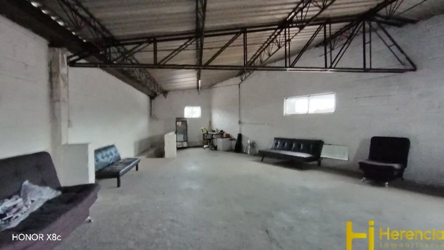 Bodega en arriendo en Trinidad, Medellín, 450 m² · foto 24 de 24