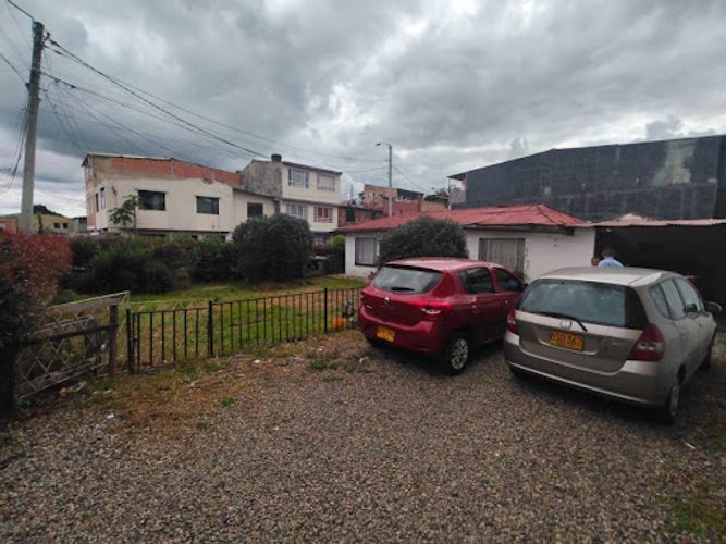 Lote en venta en Hacienda Samaria, Chía, 226 m² · foto 4 de 6