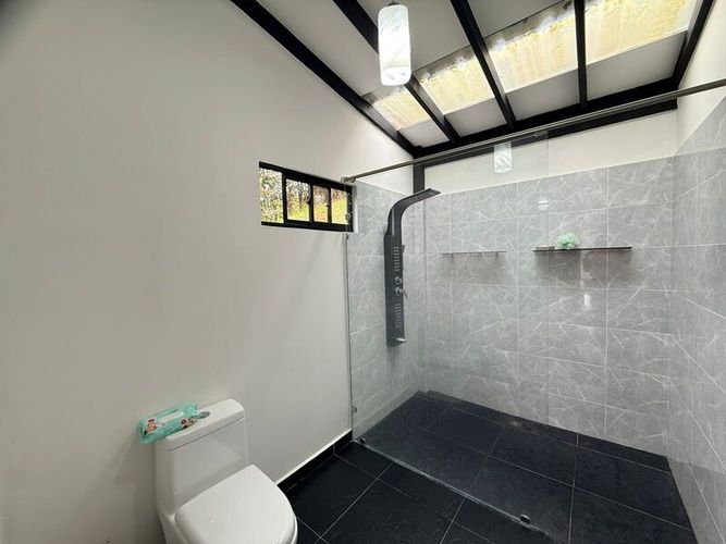 Casa de 3 alcobas en venta en Santa Ana, Rionegro, 213 m² · foto 16 de 24