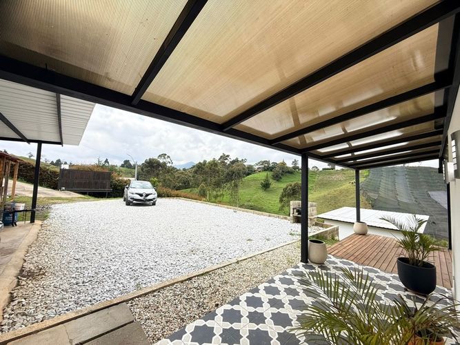 Casa de 3 alcobas en venta en Santa Ana, Rionegro, 213 m² · foto 22 de 24