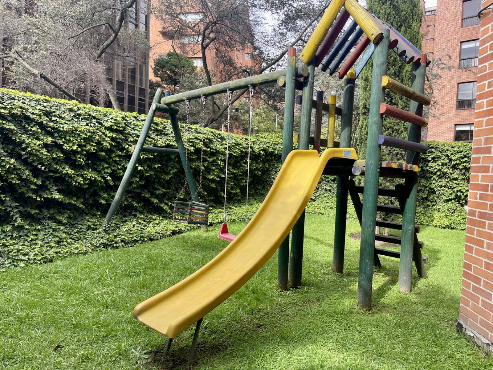 Apartamento en venta en Los Rosales, Bogotá · foto 19 de 20