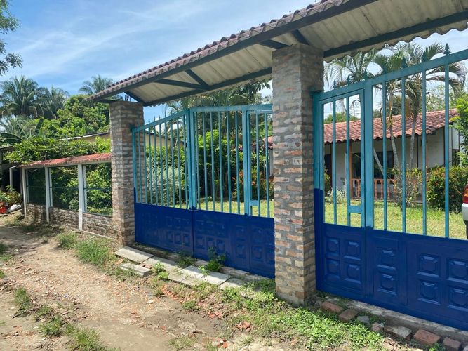 Lote en venta en Las Varas, Ricaurte, 831 m² · foto 4 de 19