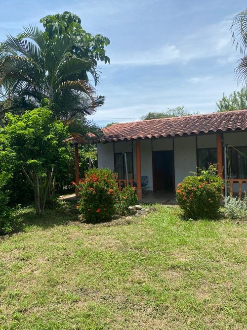 Lote en venta en Las Varas, Ricaurte, 831 m² · foto 18 de 19