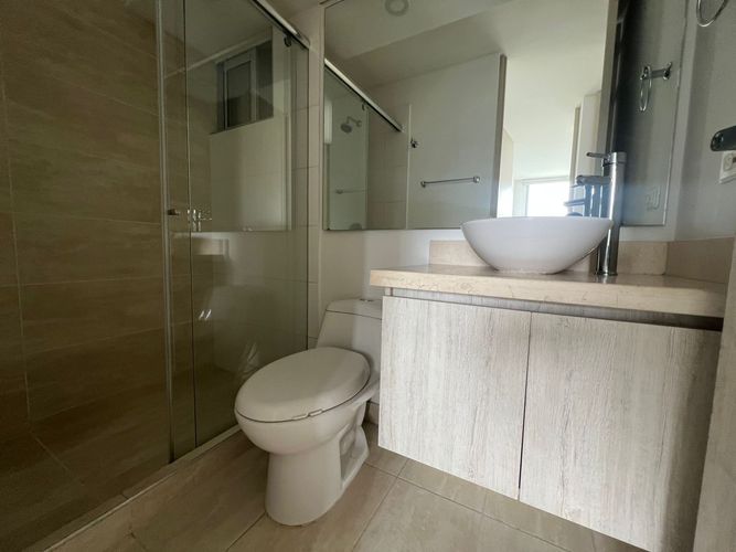 Apartamento de 3 alcobas en venta en Santa Teresa, Bogotá, 88 m² · foto 2 de 13