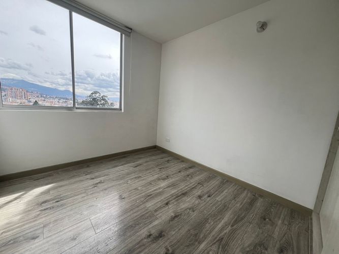Apartamento de 3 alcobas en venta en Santa Teresa, Bogotá, 88 m² · foto 4 de 13