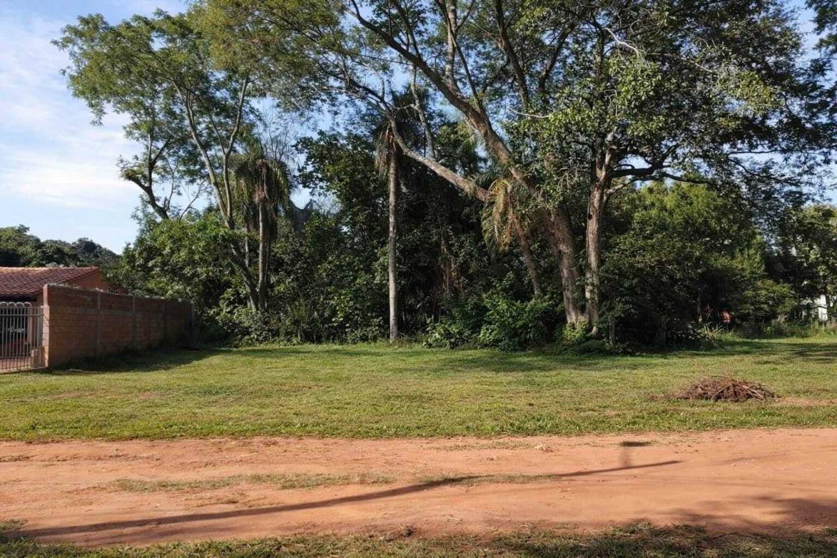 Vendo terreno de 401 m2 en Capiatá Rojas Cañada — foto 2