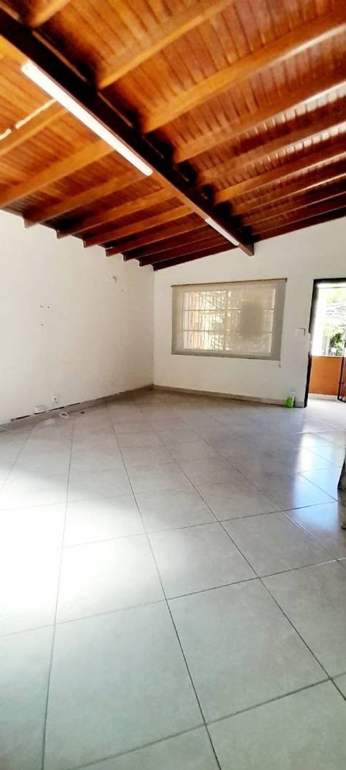 Apartamento en arriendo en La América, Medellín · foto 5 de 24