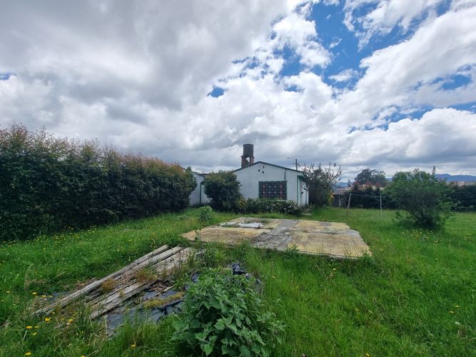 Lote en venta en Fonquetá, Chía, 3000 m² · foto 2 de 17