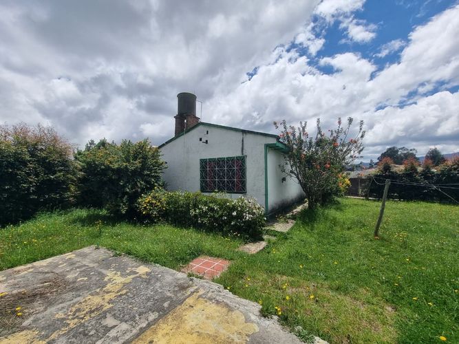 Lote en venta en Fonquetá, Chía, 3000 m² · foto 4 de 17