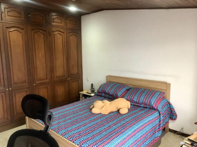 Apartamento de 4 alcobas en venta en El Recuerdo, Bogotá, 171 m² · foto 12 de 13