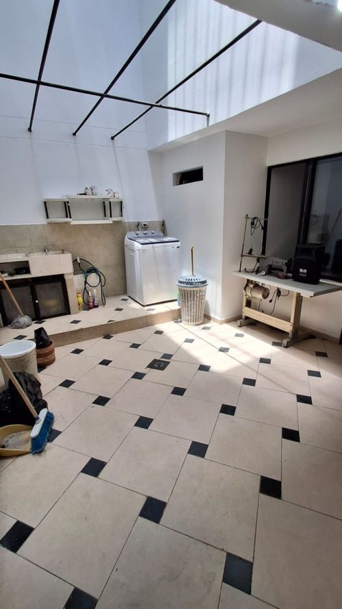 Edificio en venta en San Carlos, Cali, 300 m² · foto 3 de 24