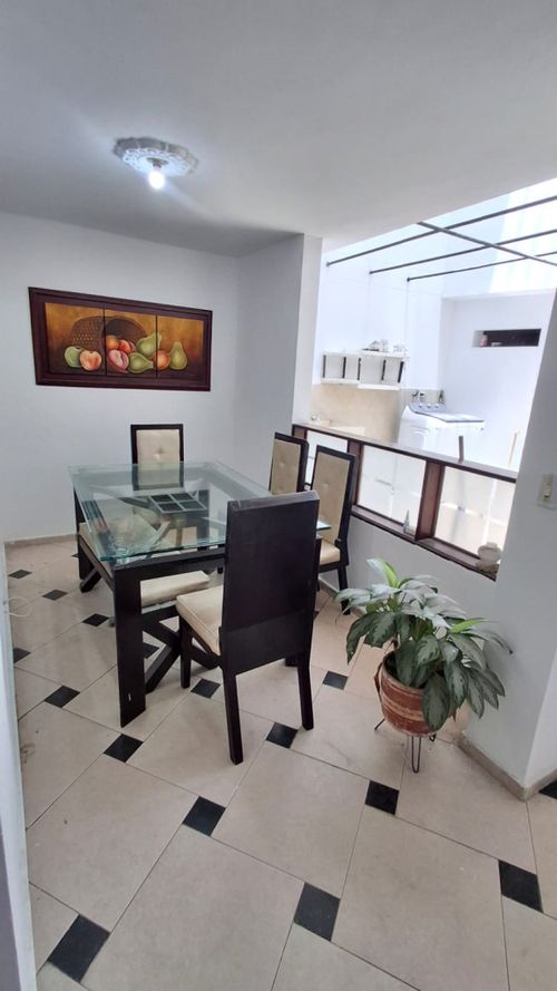 Edificio en venta en San Carlos, Cali, 300 m² · foto 5 de 24