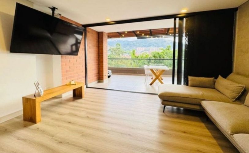 Apartamento de 2 alcobas en venta en Loma De Las Brujas, Envigado, 116 m² · foto 6 de 12
