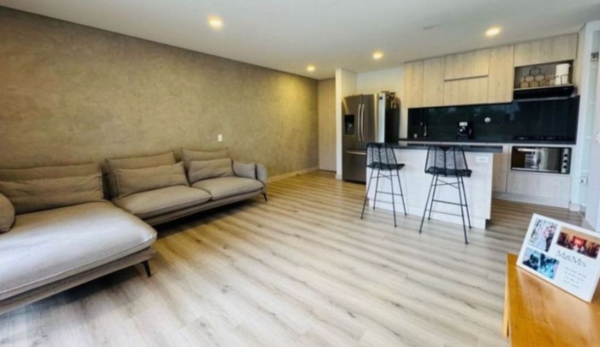 Apartamento de 2 alcobas en venta en Loma De Las Brujas, Envigado, 116 m² · foto 2 de 12