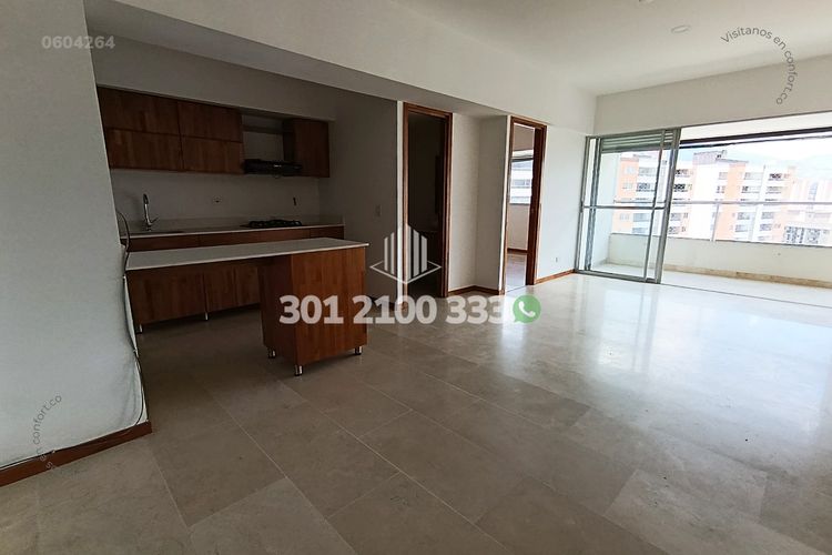 Apartamento de 2 alcobas en venta en Los Alcazares, Sabaneta, 81 m² · foto 2 de 24