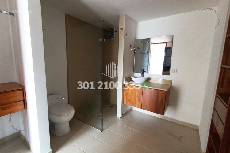 Apartamento de 2 alcobas en venta en Los Alcazares, Sabaneta, 81 m² · foto 15 de 24