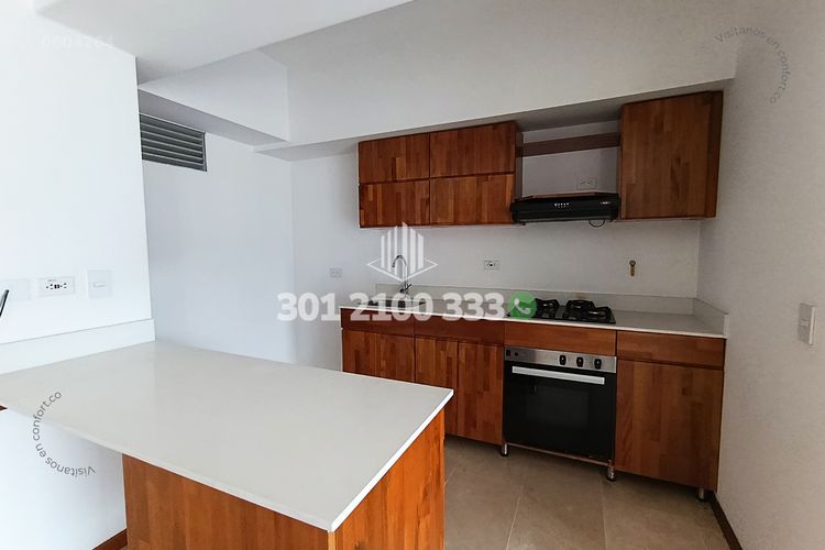 Apartamento de 2 alcobas en venta en Los Alcazares, Sabaneta, 81 m² · foto 6 de 24