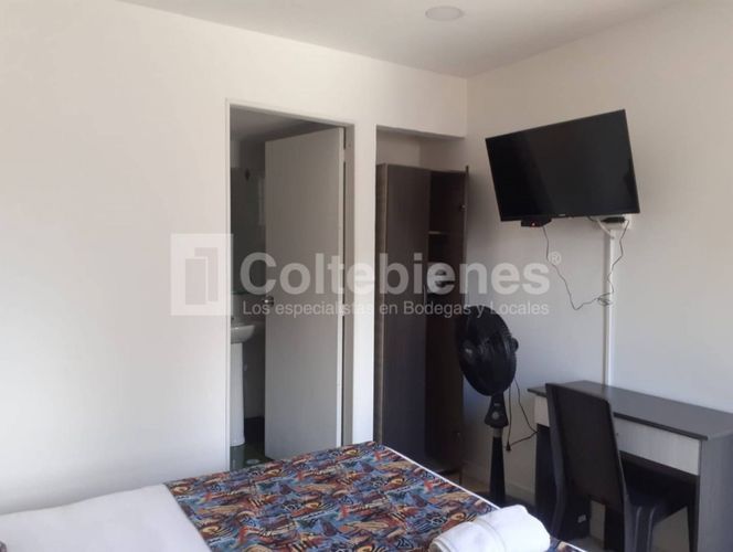 Edificio en arriendo en Laureles, Medellín, 1650 m² · foto 12 de 24