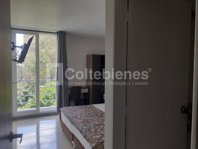 Edificio en arriendo en Laureles, Medellín, 1650 m² · foto 16 de 24